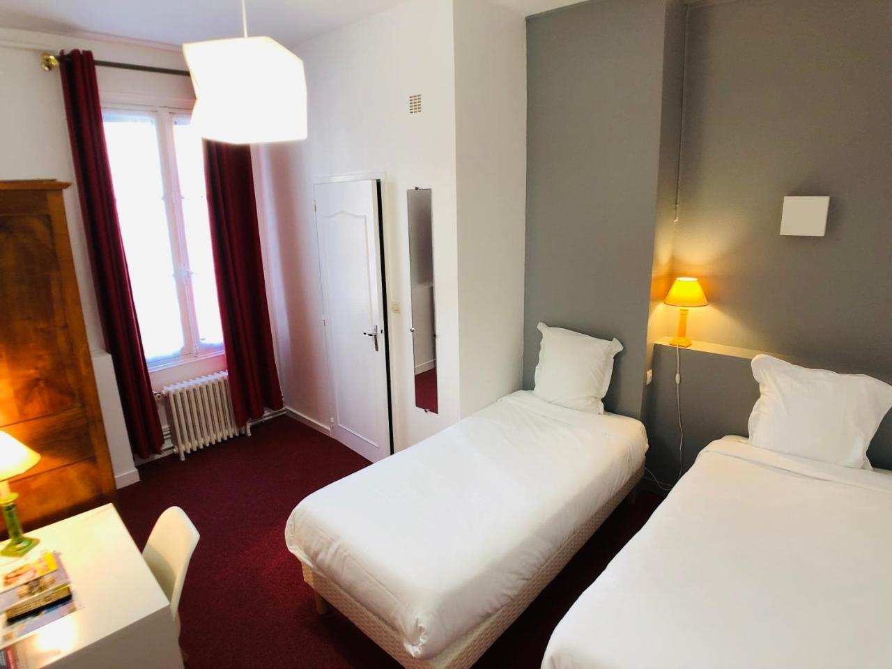 Cit'Hotel Le Volney Сомюр Экстерьер фото