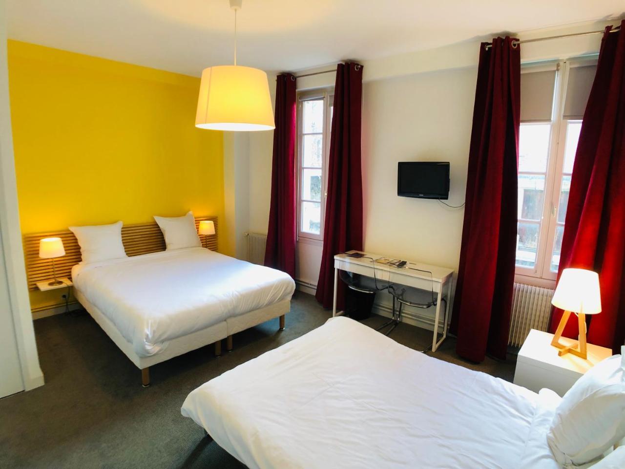 Cit'Hotel Le Volney Сомюр Экстерьер фото